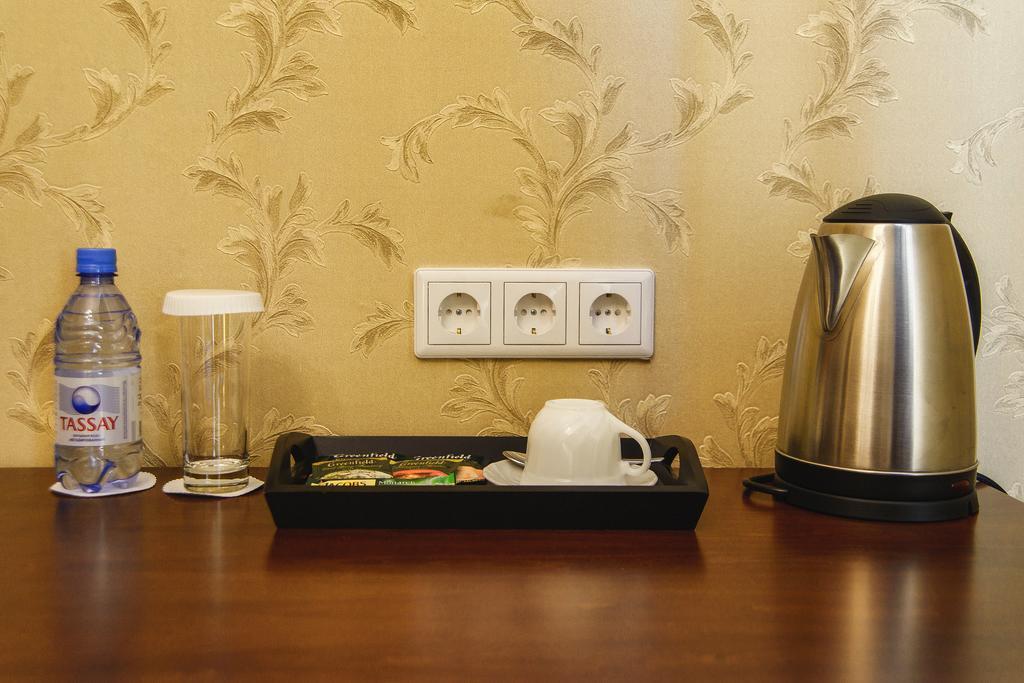 Promenade Park Hotel Chimkent Extérieur photo