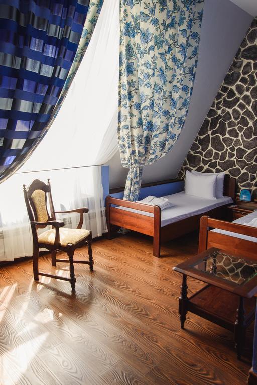 Promenade Park Hotel Chimkent Chambre photo
