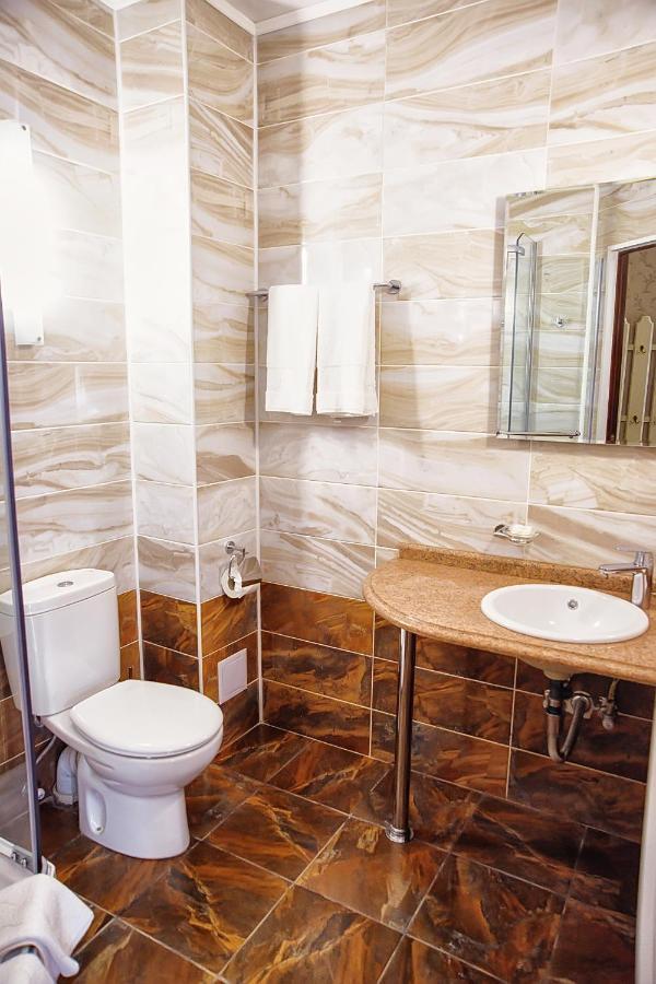 Promenade Park Hotel Chimkent Chambre photo