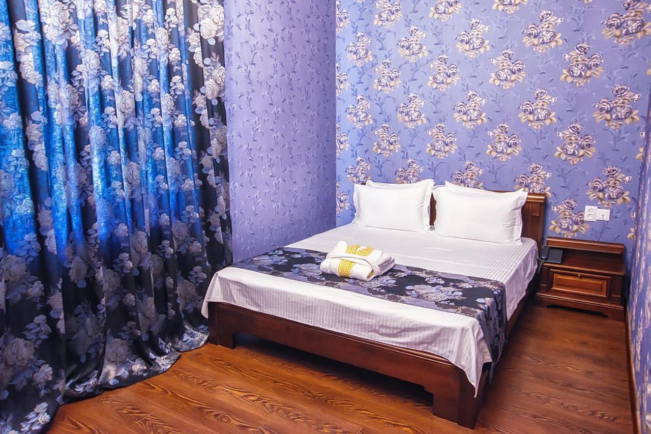 Promenade Park Hotel Chimkent Chambre photo